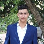 Soy un chico, maestro de educacion primsria con capacidad para dar clases a alumnos de primaria y 1° ESO. Soy simpático y agradabla con los alumnos